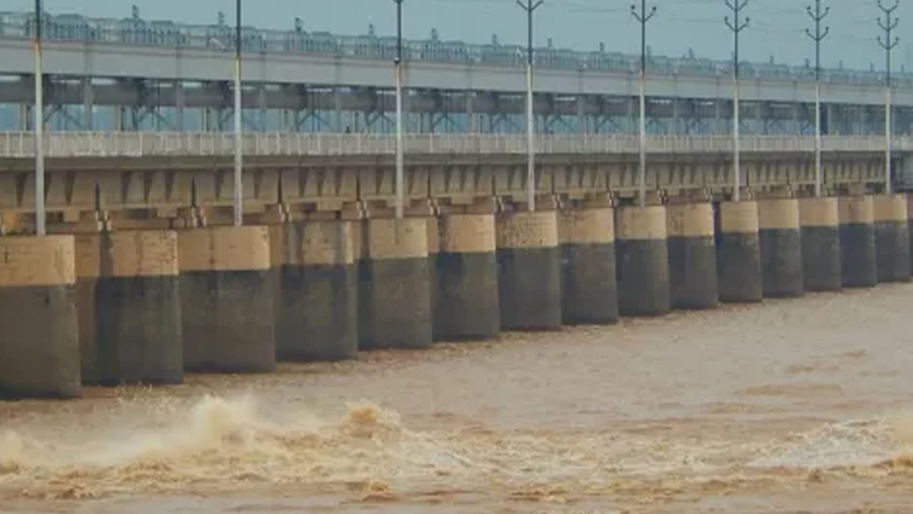 ফারাক্কা ইস্যুতে ন্যায্য হিস্যার দাবিতে জোরালো অবস্থানে বাংলাদেশ