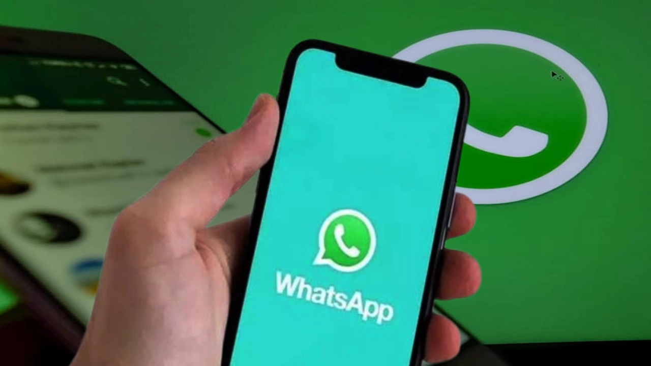 হোয়াটসঅ্যাপ মেসেজ গোপন রাখবেন যেভাবে