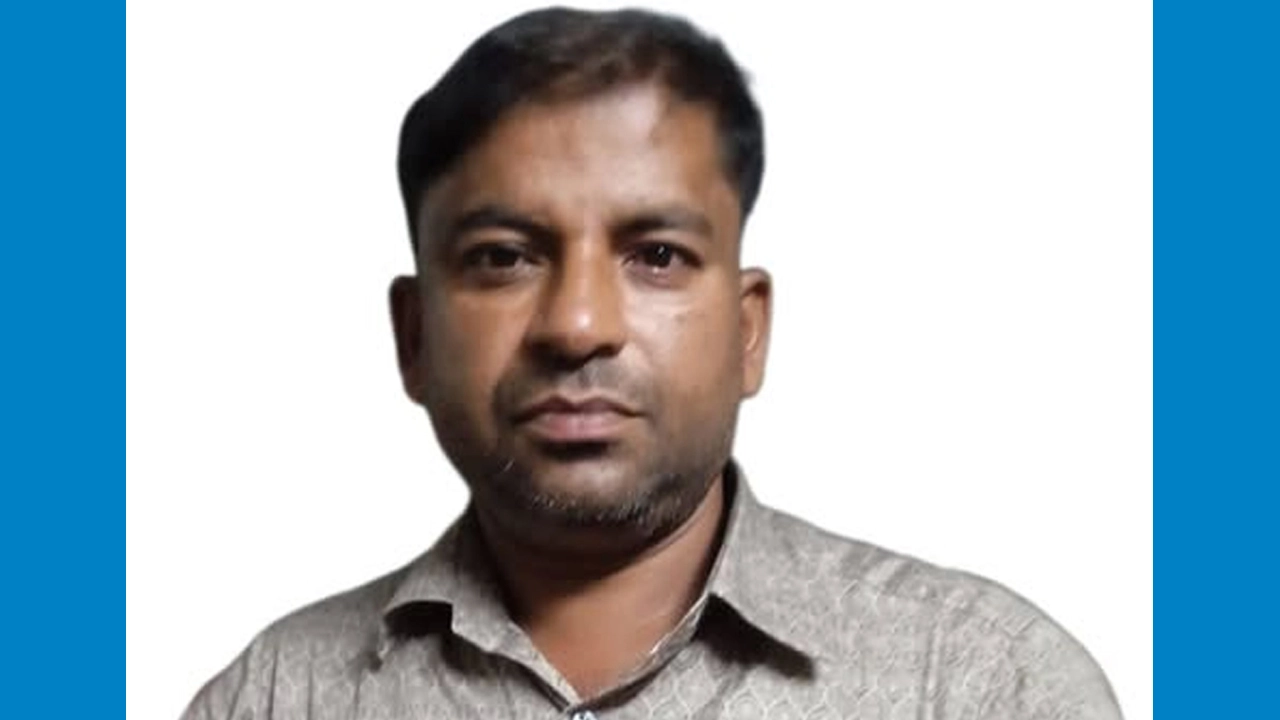 যশোরে বিএনপি নেতা হারুন অর রশীদের পদ স্থগিত