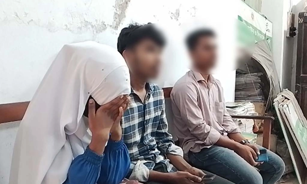 যশোরে বাল্য বিয়ের সময় বর-কনেসহ তিনজন আটক