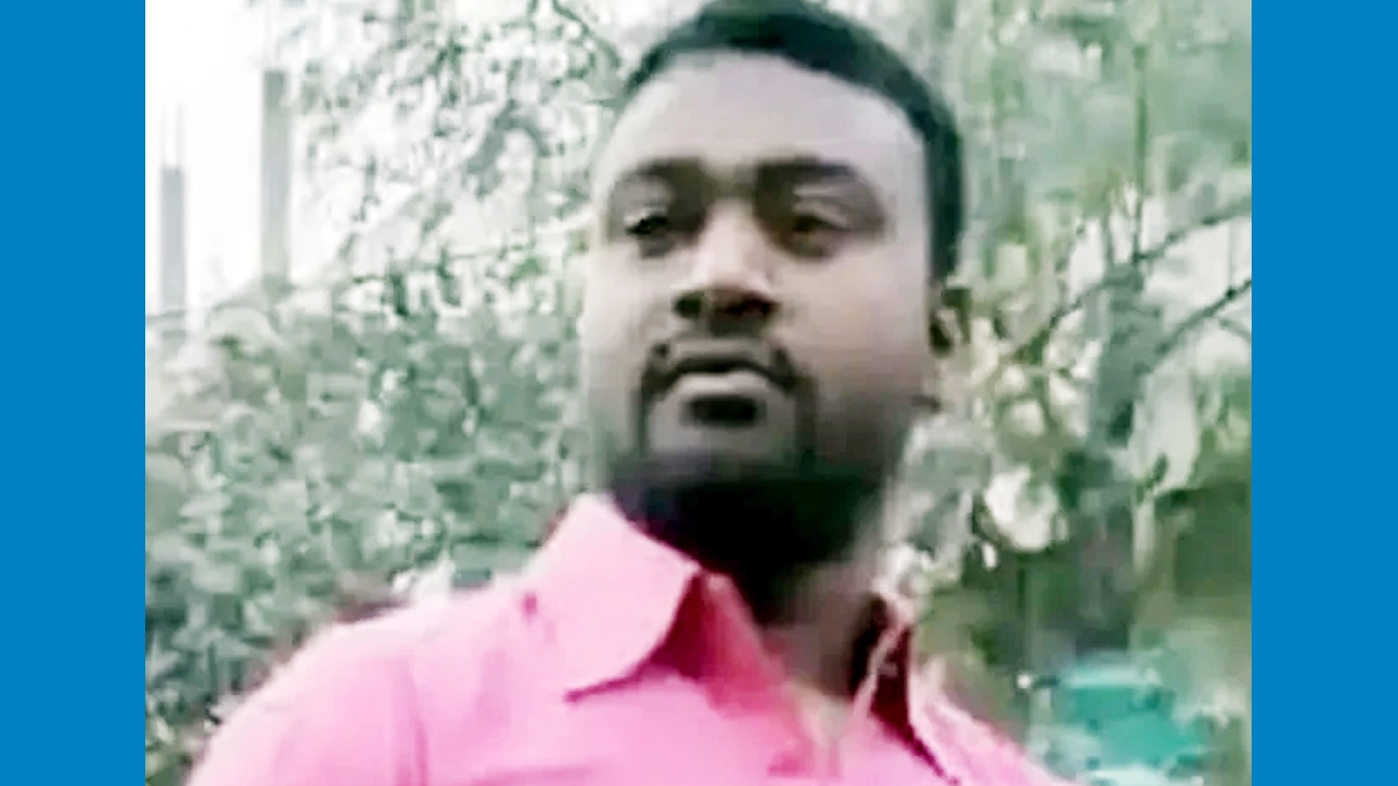 দোকানে ঢুকে বিএনপি নেতা সোনা মিয়াকে কুপিয়ে হত্যা