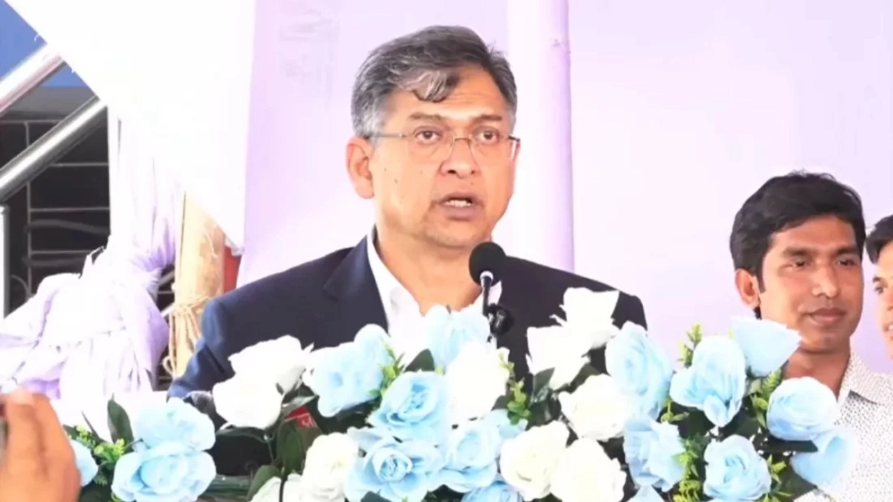 মাদক চক্রের বিরুদ্ধে বিশেষ অভিযান চলবে : স্বরাষ্ট্রমন্ত্রী