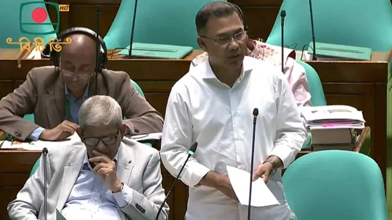 জনগণকে ‘ই-হেলথ কার্ড’ দেওয়ার উদ্যাগ নেওয়া হয়েছে : প্রধানমন্ত্রী
