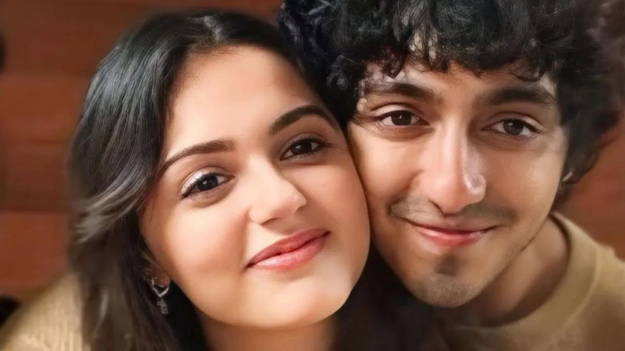 আহান পান্ডে ও অনীত পাড্ডা