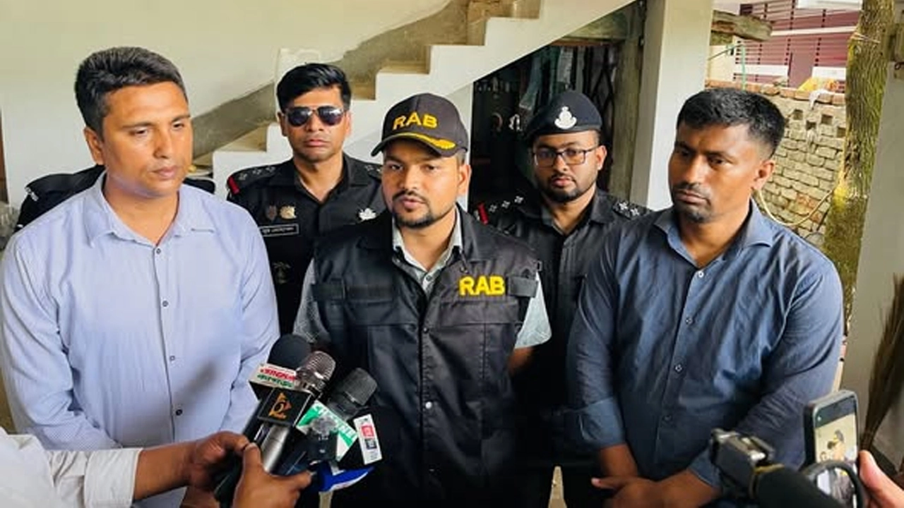 যশোরে অবৈধভাবে কীটনাশক ও সার মজুত, লাখ টাকা জরিমানা