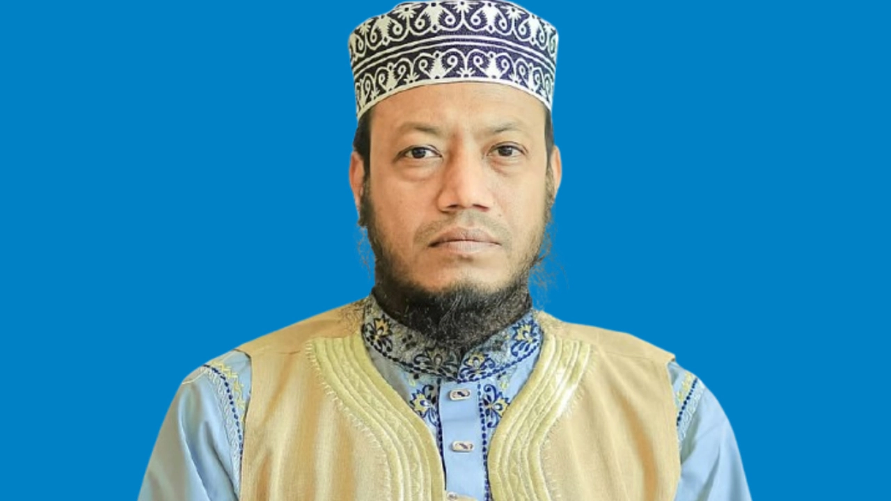 মুফতি আমির হামজার বিরুদ্ধে গ্রেপ্তারি পরোয়ানা