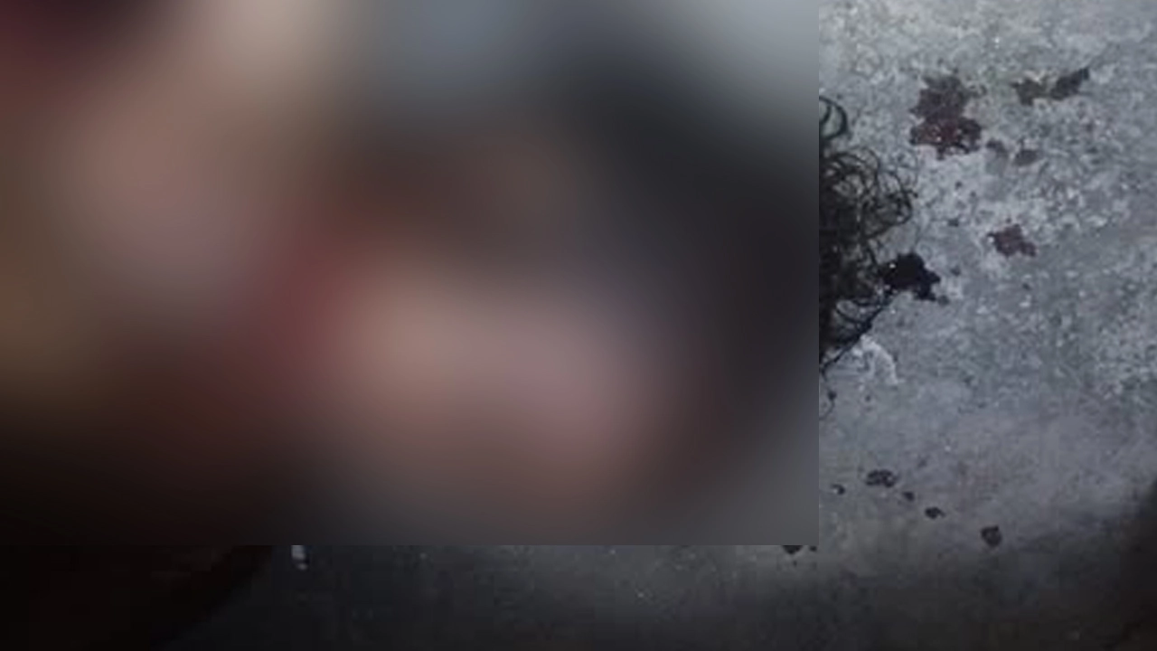 যশোরে বস্তাবন্দি অবস্থায় বৃদ্ধার লাশ উদ্ধার