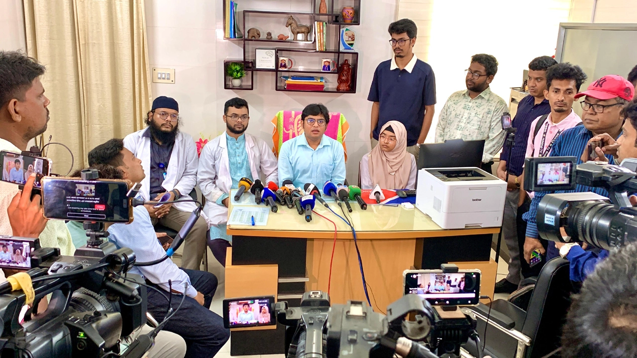 রামেক হাসপাতালে কর্মবিরতি প্রত্যাহার, স্বাভাবিক চিকিৎসাসেবা শুরু