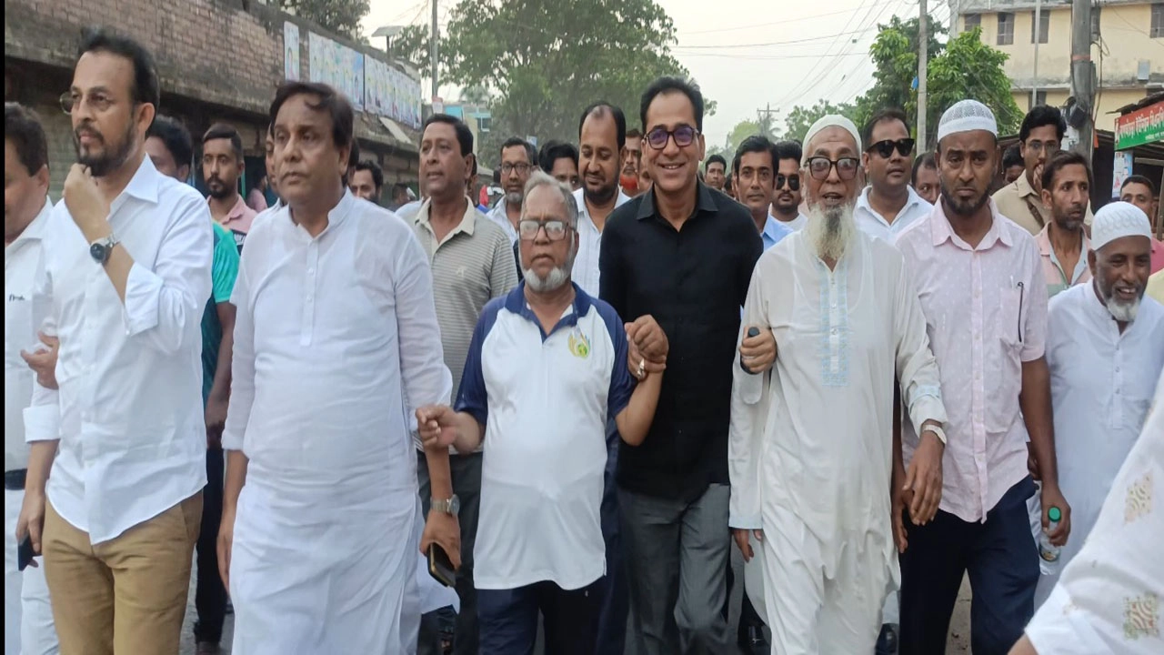 প্রধানমন্ত্রী তারেক রহমানের আগমন উপলক্ষে বাগআঁচড়া প্রচার মিছিল । ছবি-প্রতিনিধি