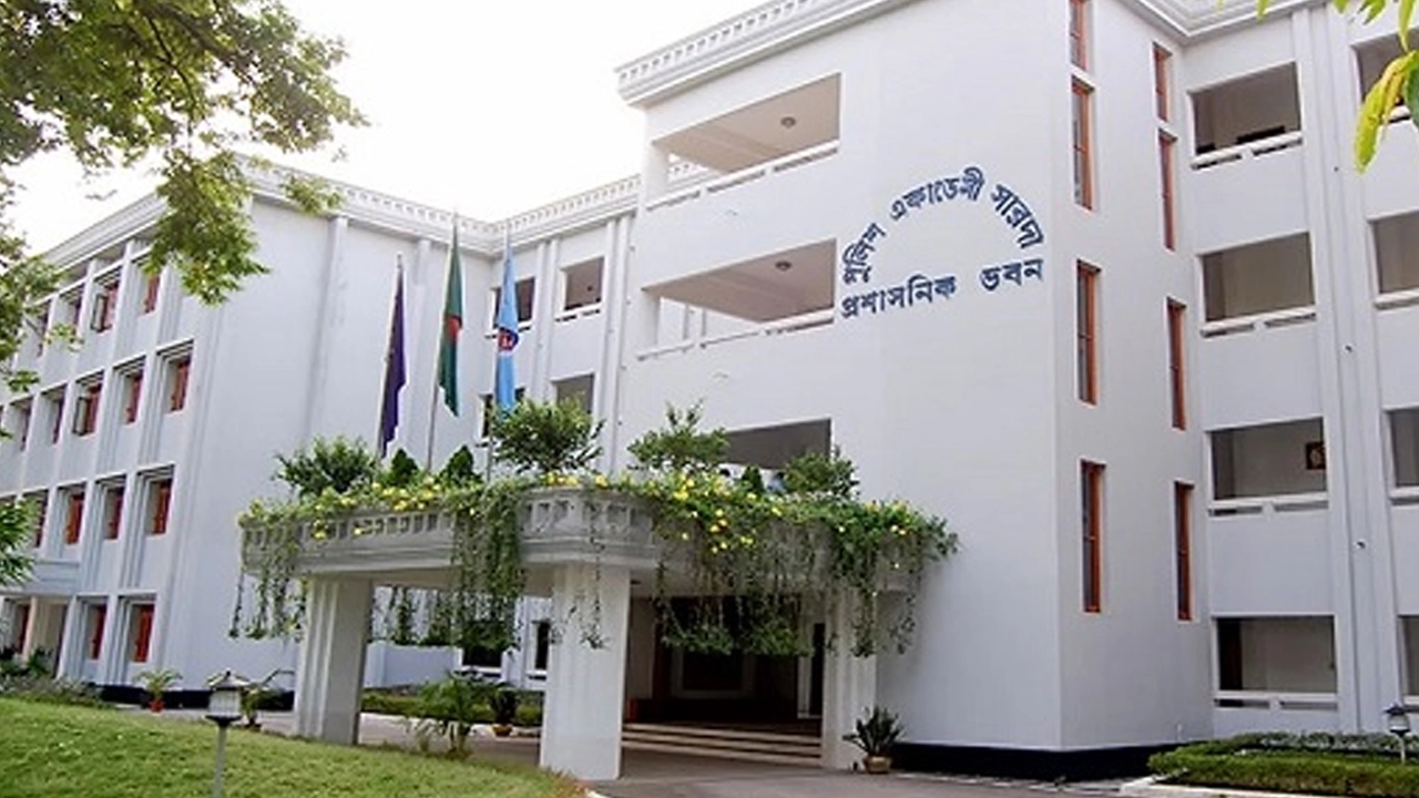 দেশজুড়ে নিরাপত্তা জোরদার, নাশকতার আশঙ্কায় সতর্কতা জারি