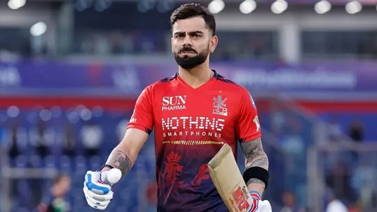 আইপিএলের ইতিহাসে কোহলির অনন্য রেকর্ড