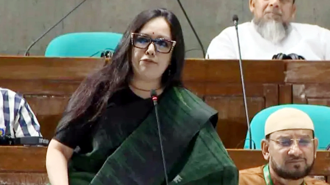সংসদে বাংলাদেশ–যুক্তরাষ্ট্র বাণিজ্য চুক্তি বাতিলের দাবি তুললেন রুমিন ফারহানা