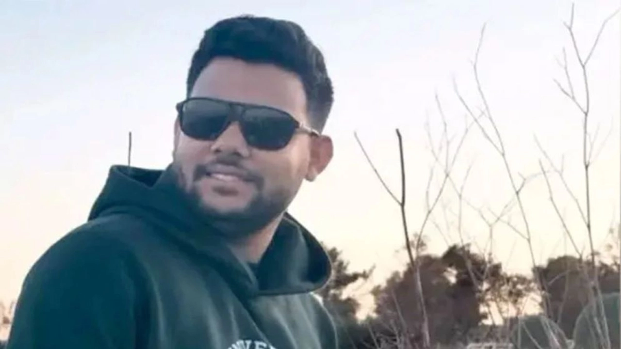 বড় ভাই হুমায়ুন ফকির