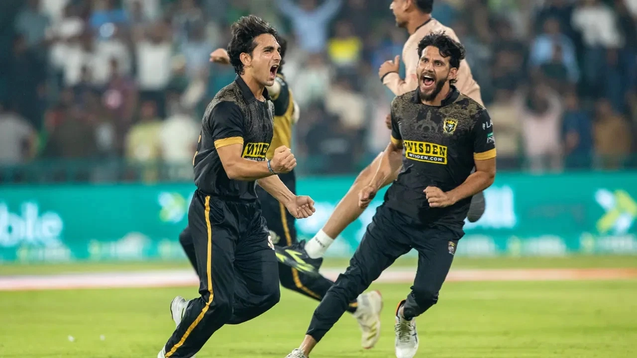 হায়দরাবাদ কিংসমেনের রুদ্ধশ্বাস জয়, পিএসএল ফাইনালে নতুন ইতিহাস