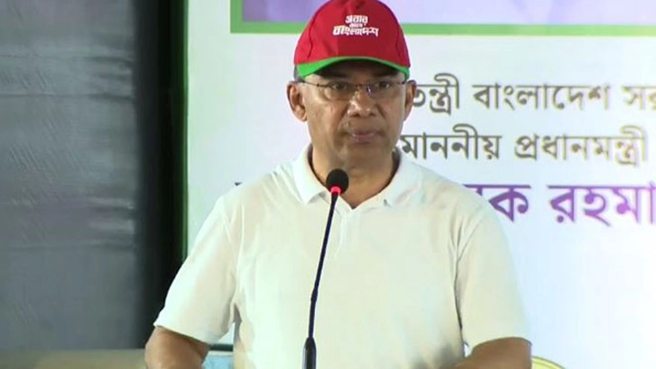 এক লাখ স্বাস্থ্যকর্মী নিয়োগের পরিকল্পনা ঘোষণা করলেন প্রধানমন্ত্রী