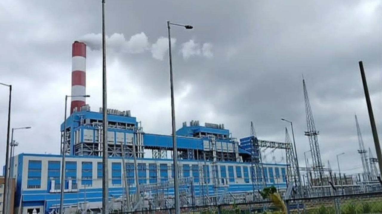 তীব্র তাপপ্রবাহে রামপাল বিদ্যুৎকেন্দ্র প্রায় পূর্ণ সক্ষমতায় চালু থেকে জাতীয় গ্রিডে বড় অবদান রেখেছে; এপ্রিল মাসে ৭৬০ মিলিয়ন ইউনিটের বেশি বিদ্যুৎ উৎপাদন করেছে। ছবি: প্রতিনিধি