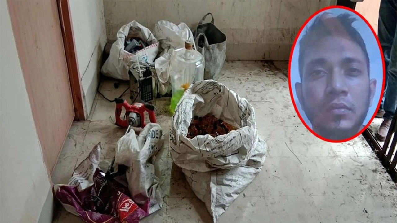যশোর শহরের পুরাতন কসবা এলাকার একটি বাসাবাড়ি থেকে নকল লুব্রিকেন্ট তৈরির অভিযোগে প্রতিষ্ঠান মালিক আটক। ছবি: গ্রামের কাগজ