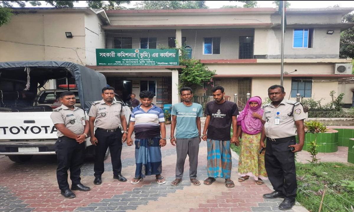 অভয়নগরে মাদকবিরোধী অভিযানে আটক ৫ জন; ভ্রাম্যমাণ আদালতের মাধ্যমে জেল ও জরিমানা । ছবি: প্রতিনিধি