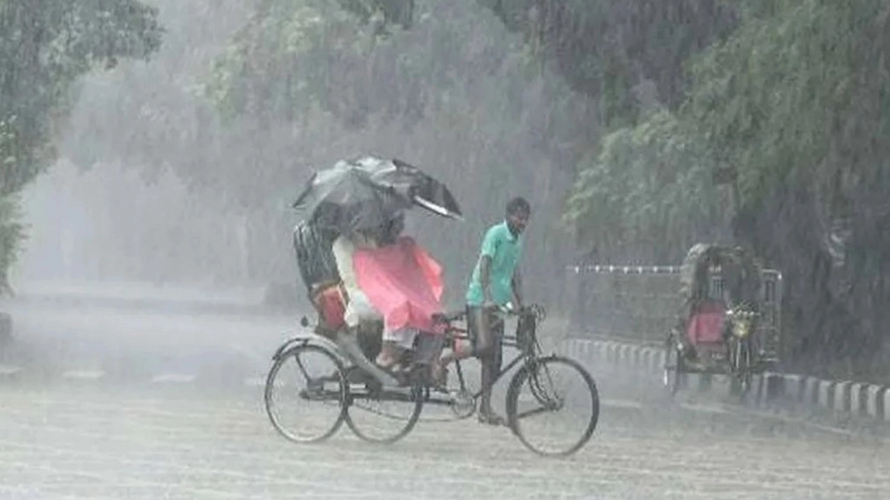 দেশজুড়ে বিক্ষিপ্ত বৃষ্টি ও তাপমাত্রা বৃদ্ধির পূর্বাভাস