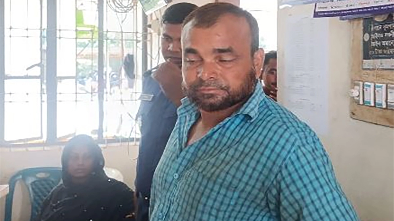 মহেশপুর আওয়ামী লীগের সভাপতি গ্রেফতার