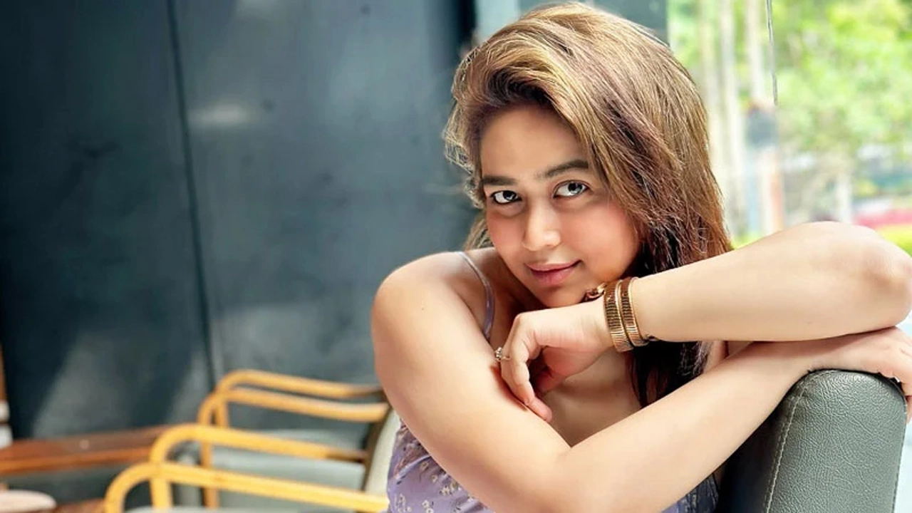 অভিনেত্রী আশনা হাবিব ভাবনা।