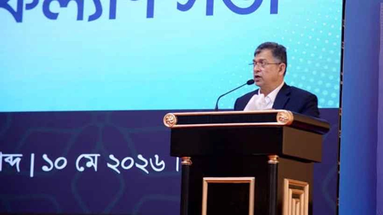 ‘পুলিশ সপ্তাহ-২০২৬’ উদযাপন উপলক্ষে প্রধানমন্ত্রীর বিশেষ কল্যাণ সভায় স্বরাষ্ট্রমন্ত্রী সালাহউদ্দিন আহমদ।