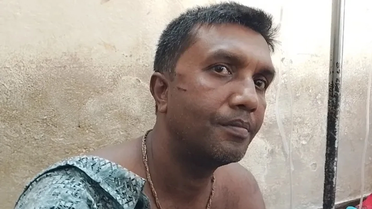 বিএসএফের রাবার বুলেটে আহত যুবক যশোর হাসপাতালে ভর্তি