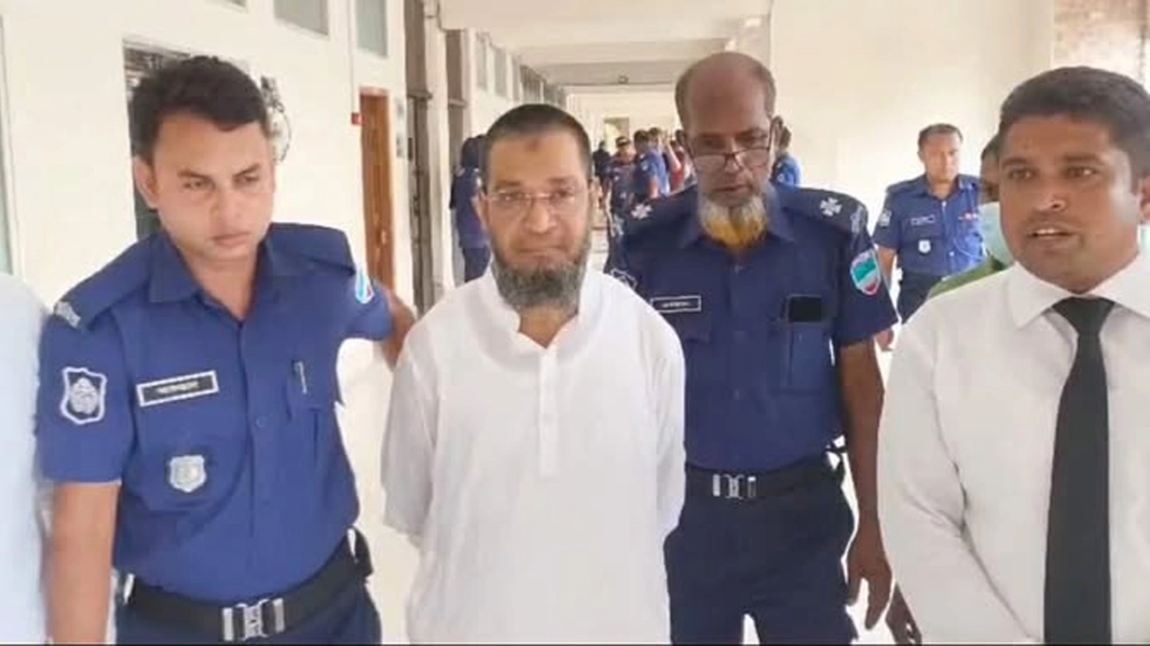 মোস্তফা ফরিদ আহমেদ চৌধুরীকে কারাগারে প্রেরণ