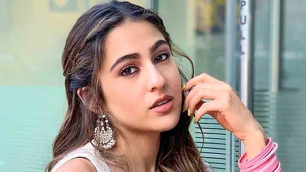 বলিউড অভিনেত্রী সারা আলি খান
