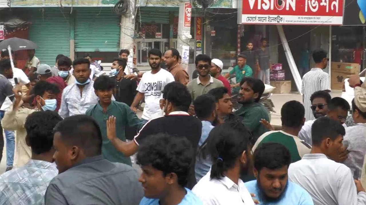 ঝিনাইদহে নাসীরুদ্দীন পাটওয়ারীর ওপর হামলা