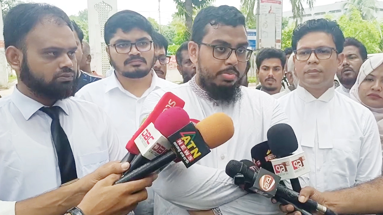 ঝিনাইদহে গ্রেফতার এনসিপির যুগ্ম সদস্য সচিব তারেক রেজার জামিন