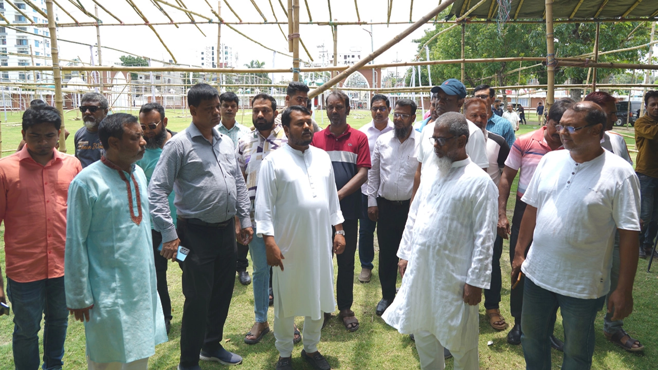 ৬ থেকে ৮ ঘন্টার মধ্যে কোরবানির বর্জ্য অপসারণ করা হবে : রাসিক প্রশাসক
