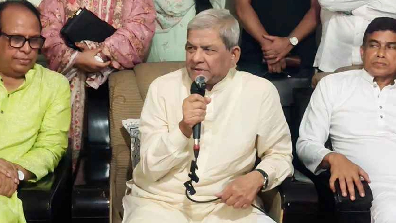 ঠাকুরগাঁও বিশ্ববিদ্যালয়ে শিক্ষক নিয়োগে কঠোর বার্তা দিলেন মির্জা ফখরুল