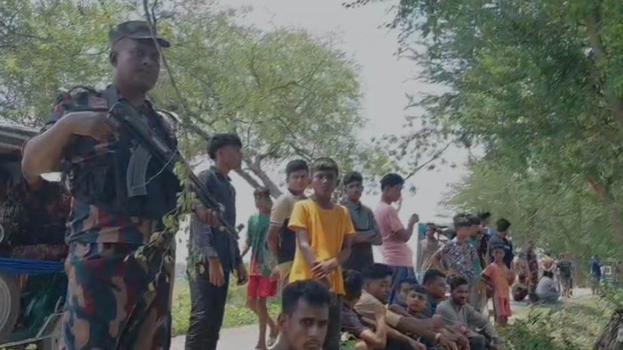 বেনাপোল সীমান্তে পুশইনের চেষ্টা ব্যর্থ  করে দিয়েছে বিজিবি। ছবি : প্রতিনিধি