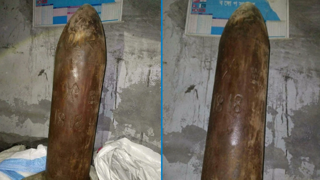 সাতক্ষীরায় ইস্ট ইন্ডিয়া কোম্পানির সীমানা পিলারসহ আটক ৪
