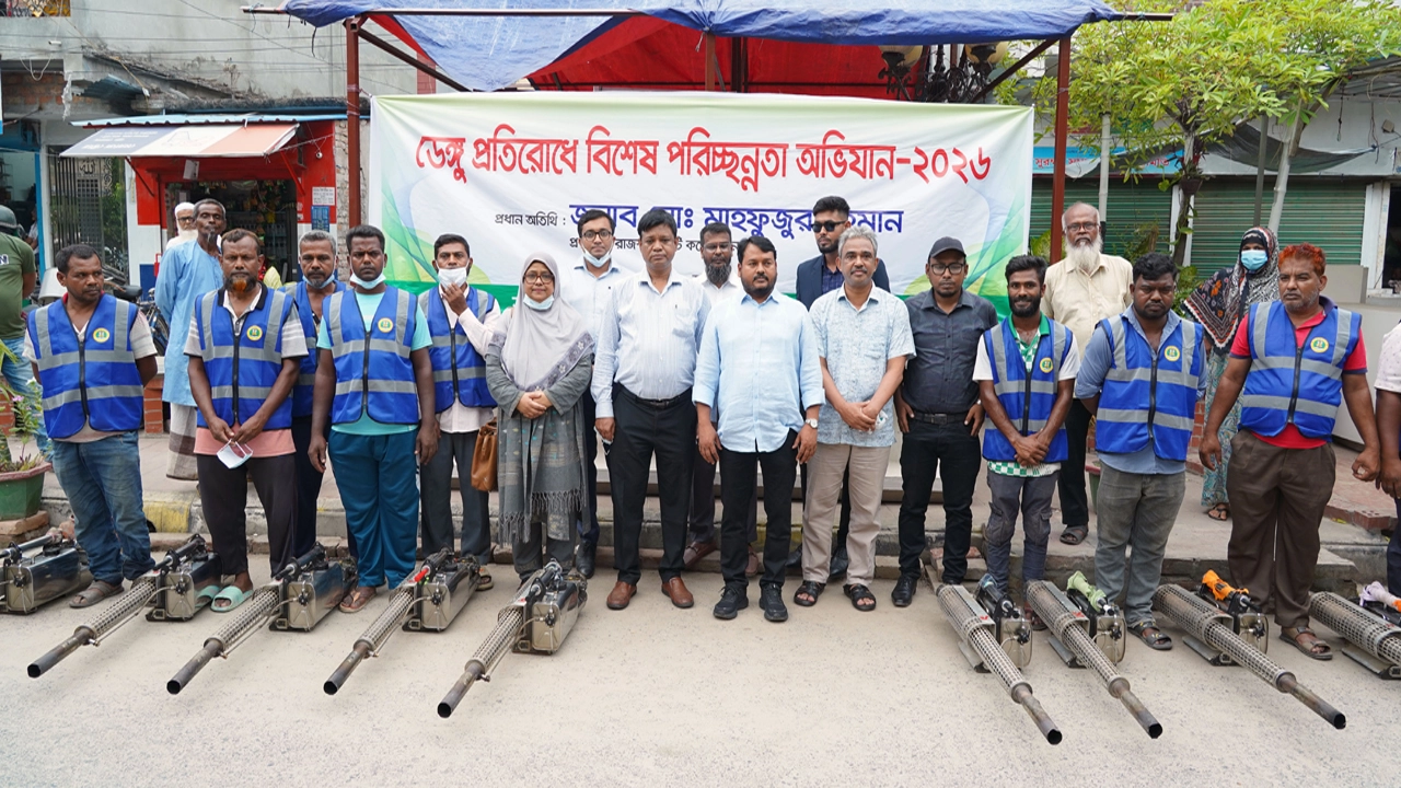 ডেঙ্গু নিয়ন্ত্রণে কার্যক্রম অব্যাহত থাকবে : রাসিক প্রশাসক