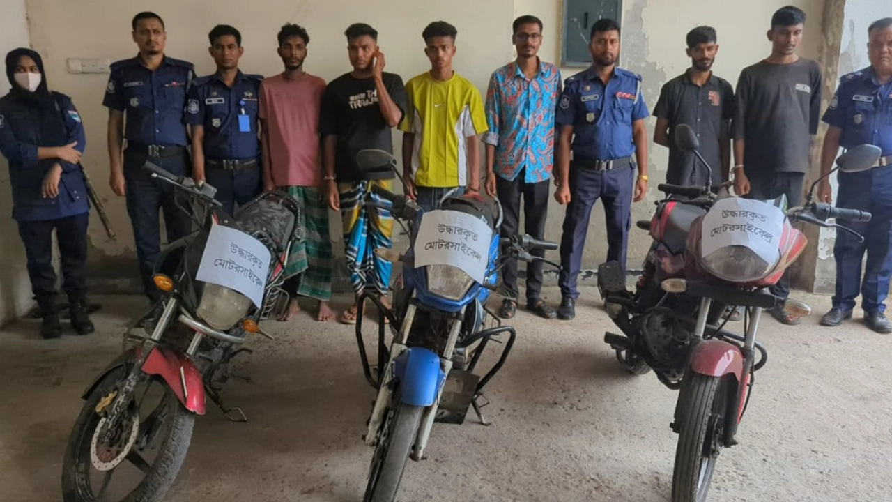 দুই বাইক চুরির তদন্তে মোংলায় আন্তঃজেলা চোর চক্রের ৬ সদস্য গ্রেফতার