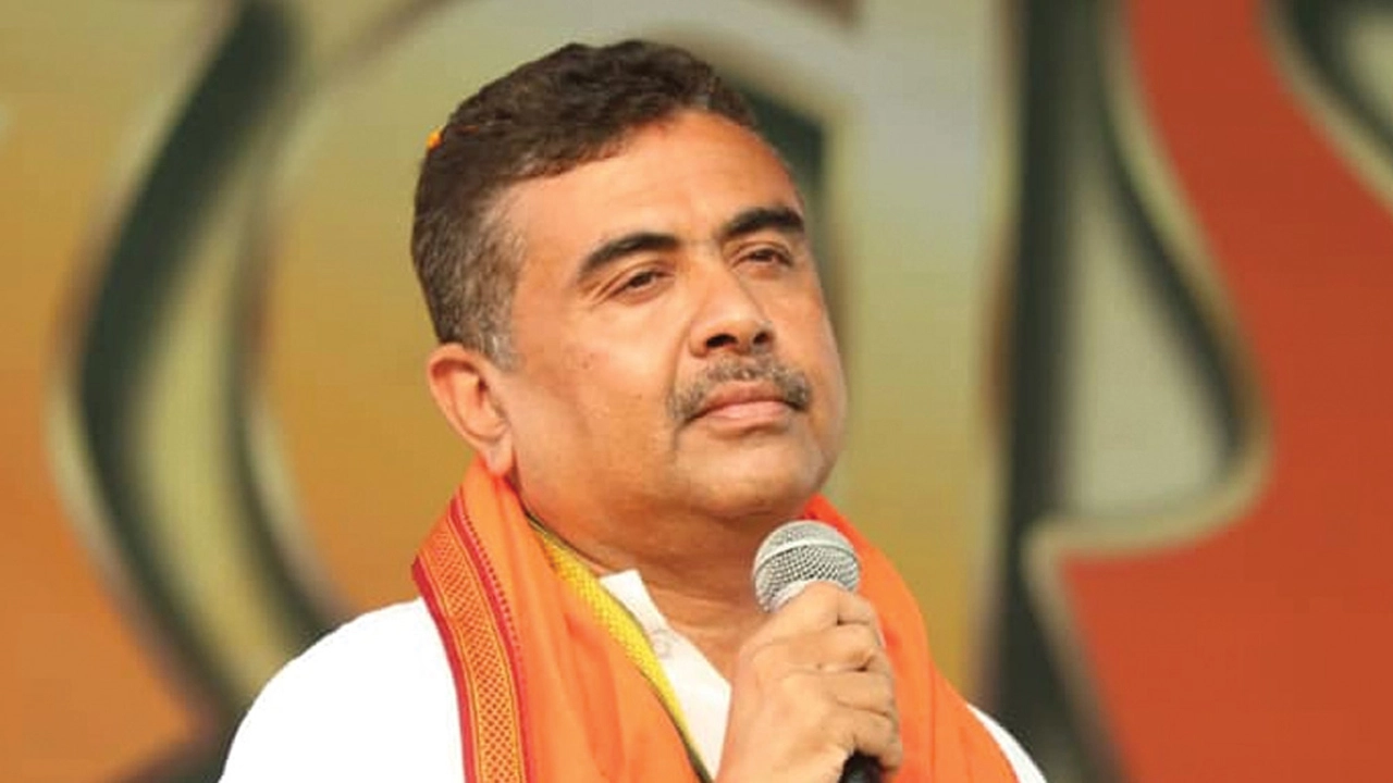 বাংলাদেশ ইস্যুতে বোল পাল্টালেন শুভেন্দু