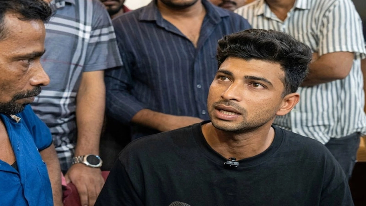 চট্টগ্রামে ক্রিকেটার নাঈম হাসানকে হেনস্তা, ৩ পুলিশ সদস্য প্রত্যাহার
