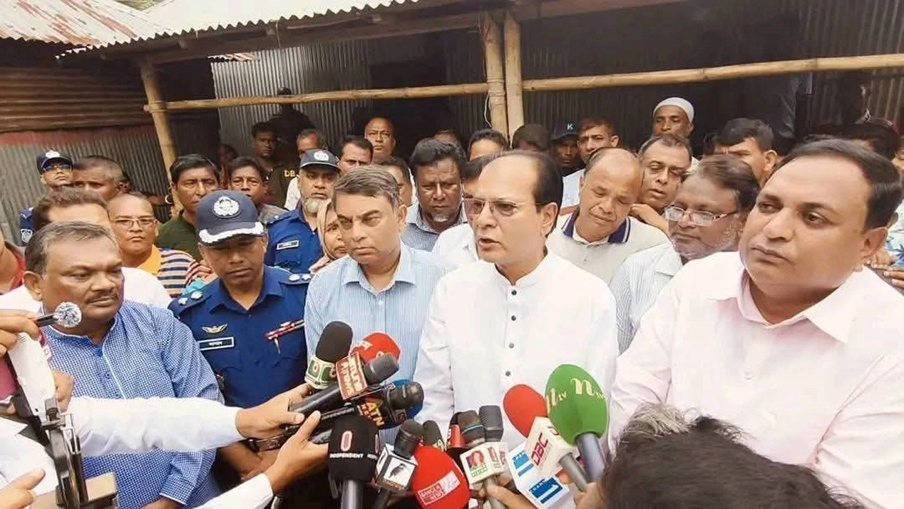 দ্রুত চার্জশিট দিয়ে নন্দিনী হত্যার বিচার করা হবে : ত্রাণমন্ত্রী