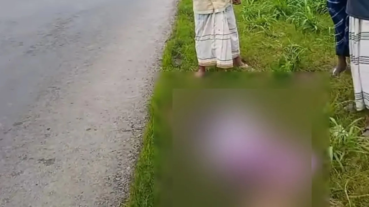 মরদেহের পাশে পড়ে ছিল বিয়ের লাল শাড়ি