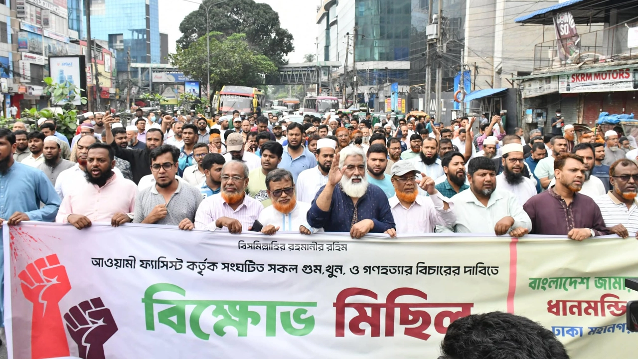 ধানমন্ডি ৩২-এ জামায়াতের বিক্ষোভ মিছিল