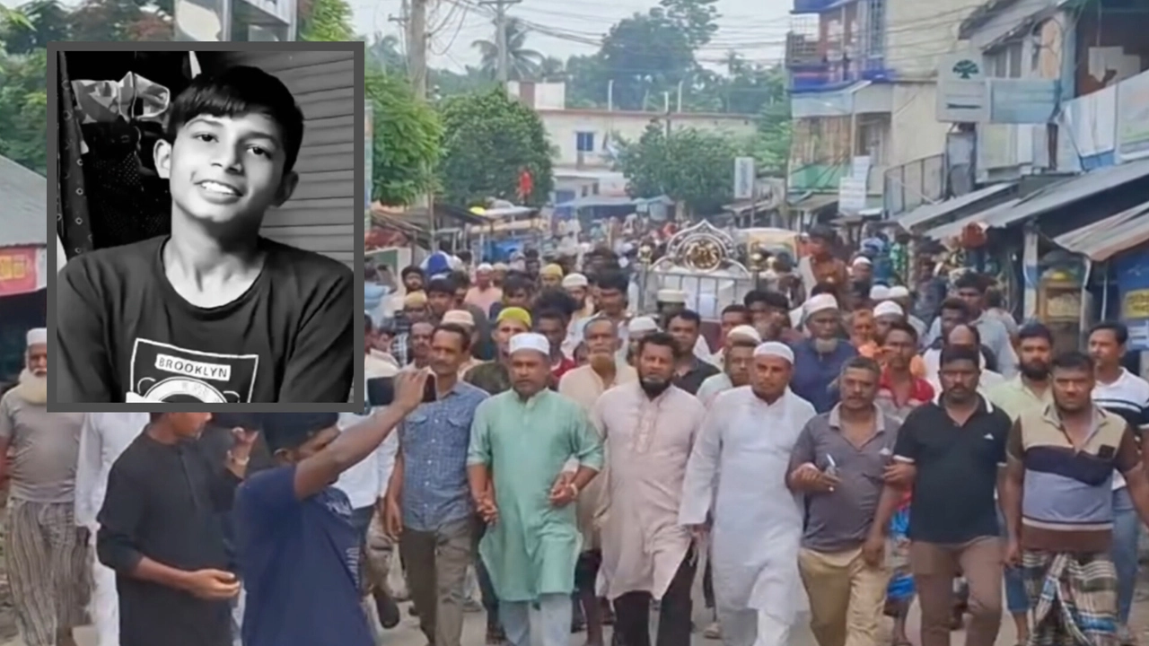 সাহাবী হত্যার বিচার দাবিতে উত্তাল বাঘারপাড়া। ছবি: প্রতিনিধি