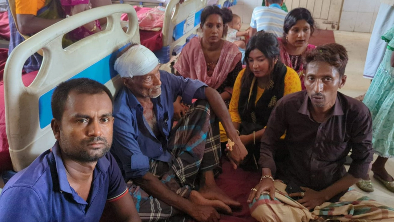 মোংলায় জমি বিরোধে সংখ্যালঘু পরিবারের ৭ সদস্য আহত