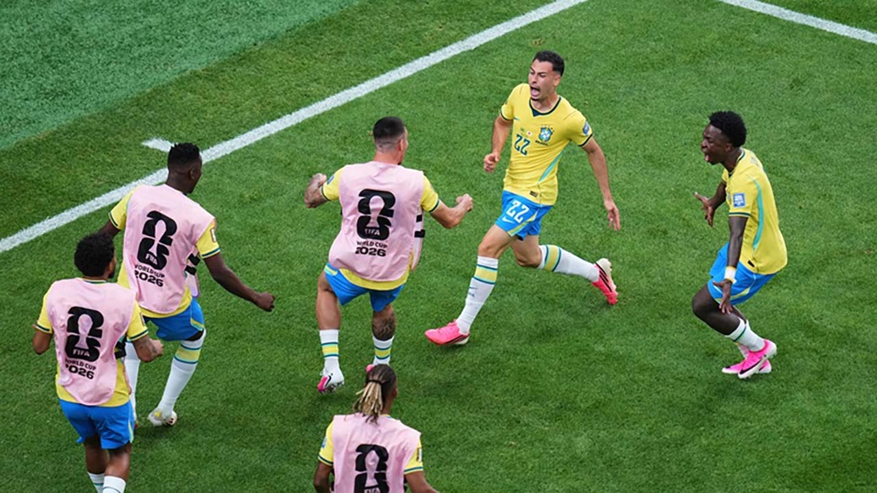 ১১ মিনিটের রুদ্ধশ্বাস নাটক, জাপানকে হারিয়ে শেষ ষোলোয় ব্রাজিল