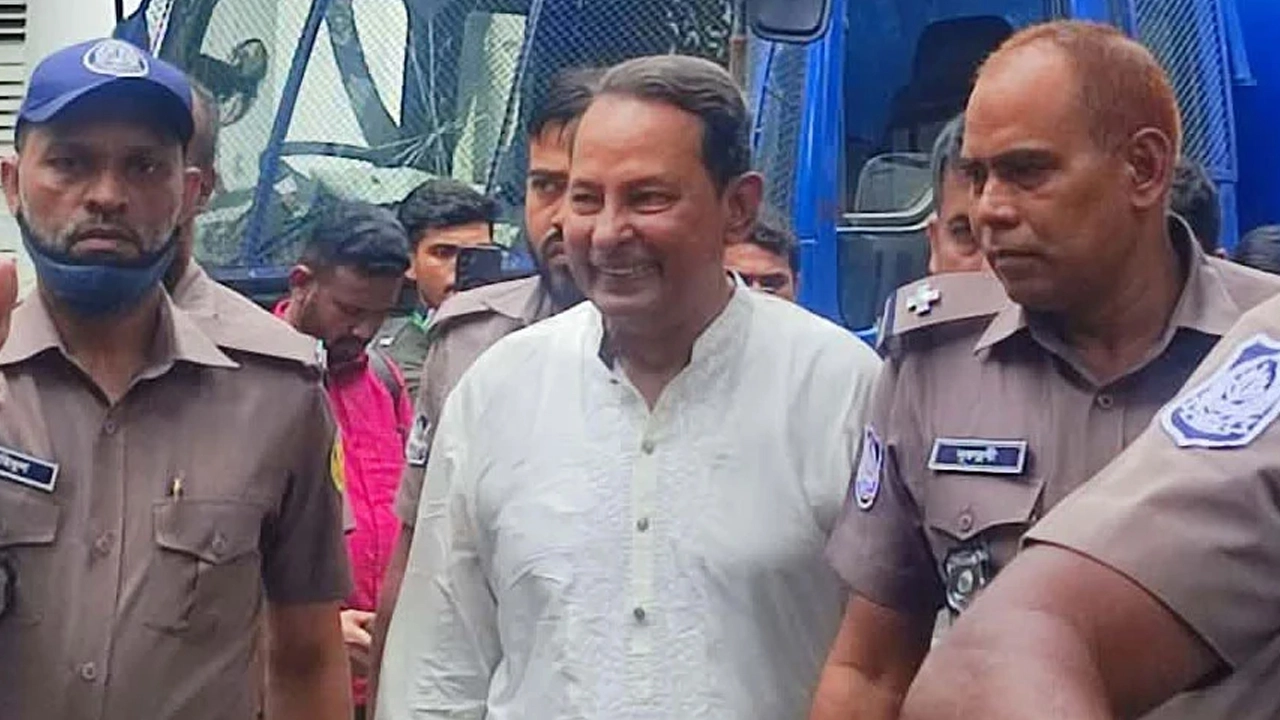 মানবতাবিরোধী অপরাধ মামলায় ইনুর ১০ বছরের কারাদণ্ড