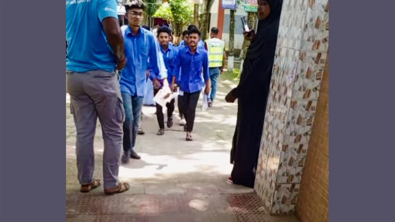 শার্শার দুই কেন্দ্রে শান্তিপূর্ণ এইচএসসি পরীক্ষা