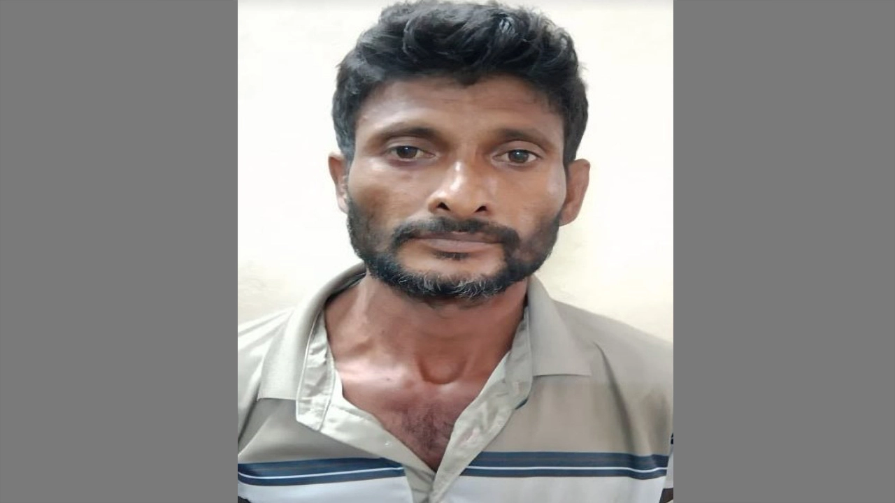 নৈশ প্রহরী আতিয়ার হত্যা মামলায় আরও একজন আটক