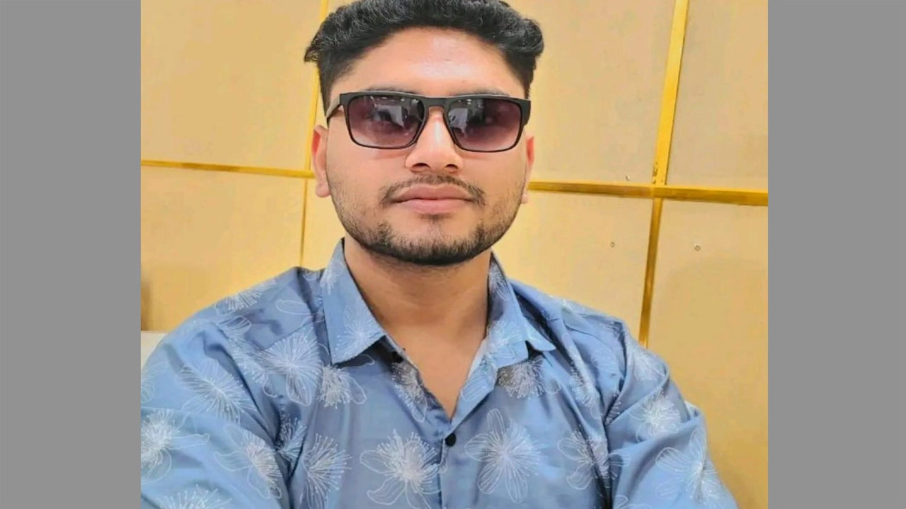 অভয়নগরে ট্রাক-মোটরসাইকেলের মুখোমুখি সংঘর্ষে যুবক নিহত, আহত ১