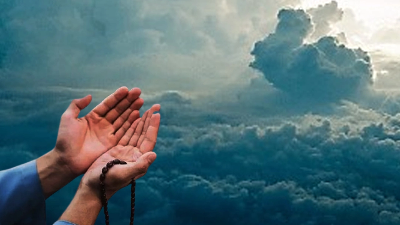 আল্লাহ কেন মানুষের গুনাহ প্রকাশ করেন না?